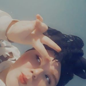 Meet your Posher, Destiny